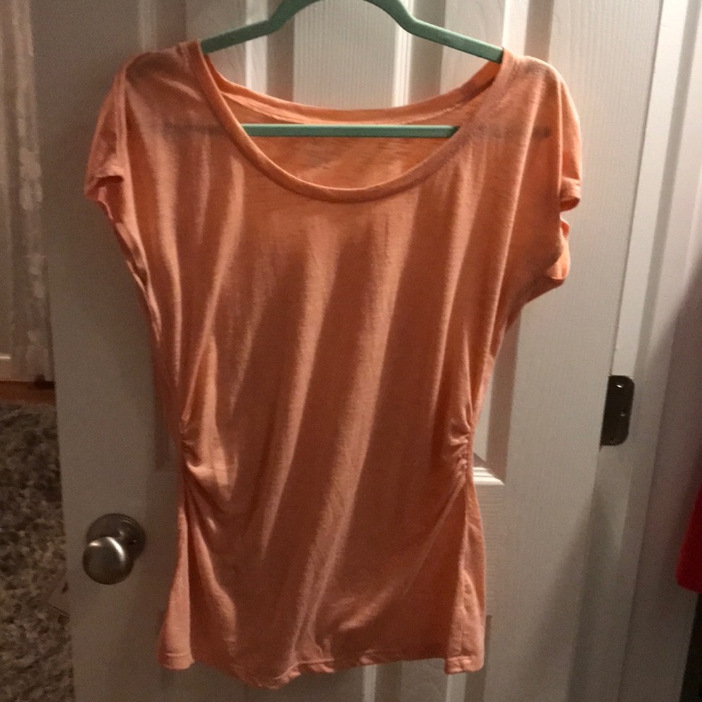 Coral top